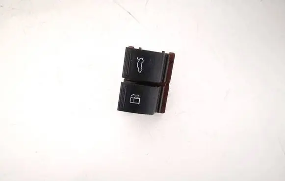 Volkswagen PASSAT B6 Fuel tank opening switch 3C0959903B