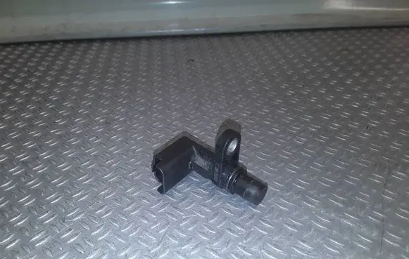 Mini One - Cooper Coupe R56 Camshaft position sensor 0232103064 75701918001