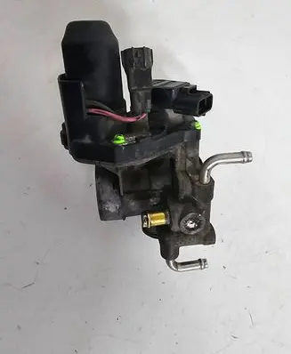 Toyota Prius (NHW20) Throttle valve 8945230150 4K05 4L0421415