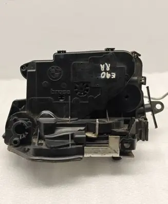 BMW 3 E90 E91 Rear door lock 7060296