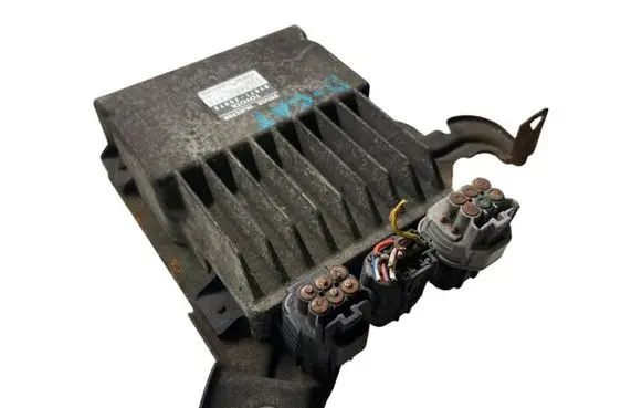 Toyota Avensis T270 Fuel injection control unit/module 8987120070 1310001371