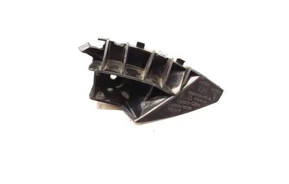 Tesla Model S Front bumper mounting bracket 1095495-00-A