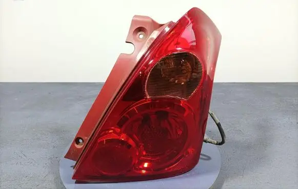 Suzuki Swift I Rear/tail lights 