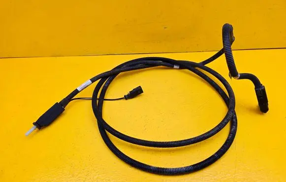 Skoda Kodiaq AdBlue Liquid refill tube 5QF131984AB 5463258800