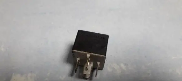 Renault Espace III Other relay 12v25a03501