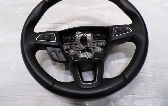 Ford Kuga II Steering wheel 