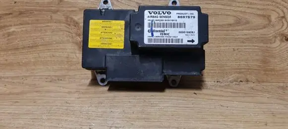 Volvo V50 Airbag control unit/module 8697679