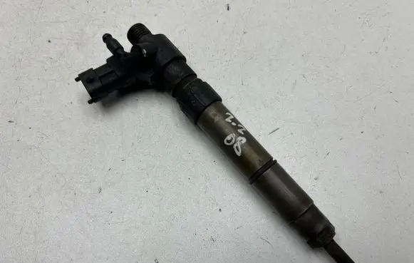 Land Rover Freelander 2 - LR2 Fuel injector 0445115042 01006 CR131