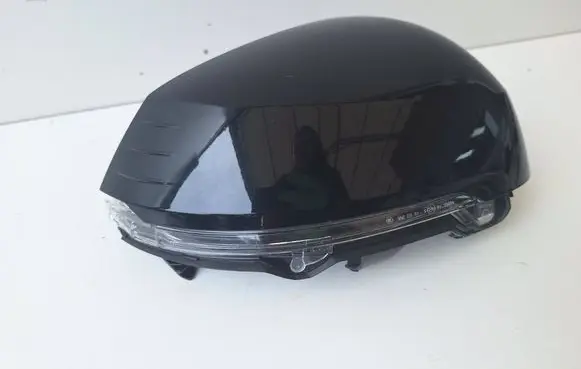 BMW X1 U11 Plastic wing mirror trim cover 212835716