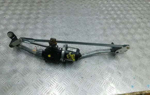 Dacia Sandero Front wiper linkage and motor 288009321R 57074307