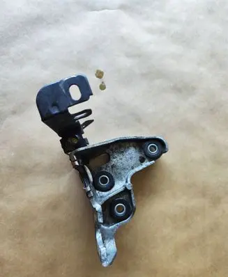 Hyundai ix35 Gear shift cable bracket 