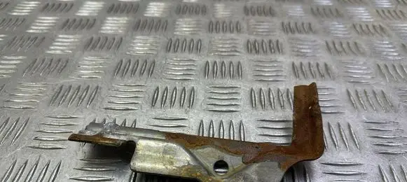 Skoda Octavia Mk3 (5E) Battery bracket 