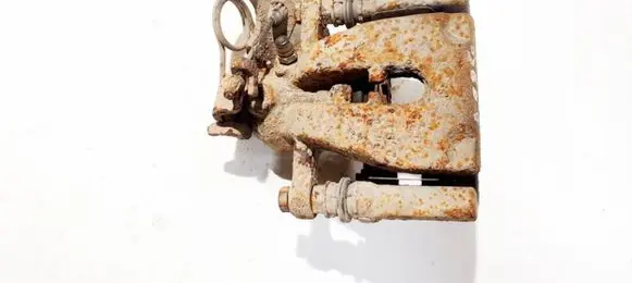 Ford Kuga I Rear brake caliper
