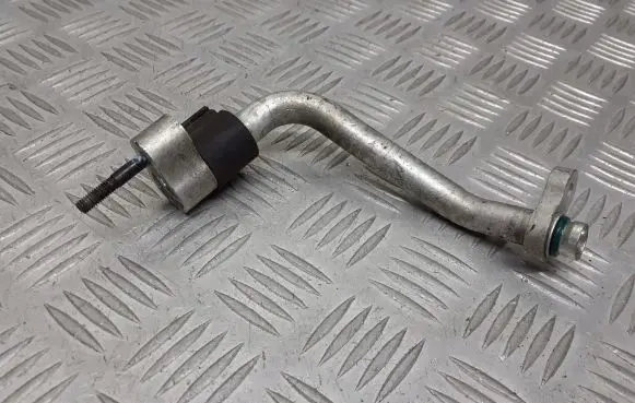 KIA Carens II Air conditioning (A/C) pipe/hose