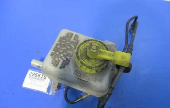 Audi A3 S3 8L Master brake cylinder