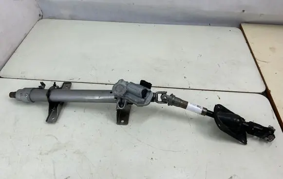 Mercedes-Benz Sprinter W906 Steering wheel axle set A9064600616 Z004C012 180030564