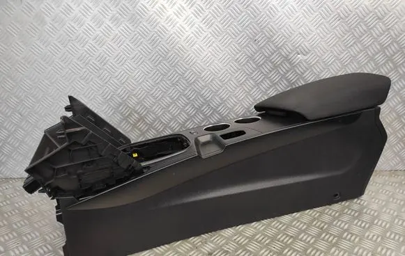 Renault Megane IV Armrest 969109180R 969109180129 P969109180R129
