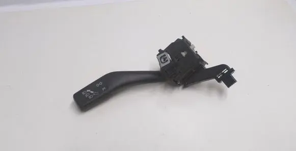 Volkswagen Tiguan Indicator stalk 1K0953513E