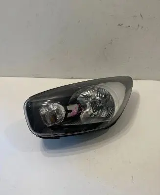 KIA Picanto Headlight/headlamp 921011Y0