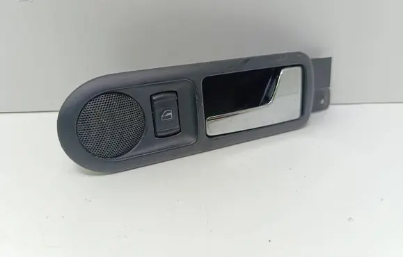 Volkswagen PASSAT B5.5 Rear door interior handle 1J4839114C