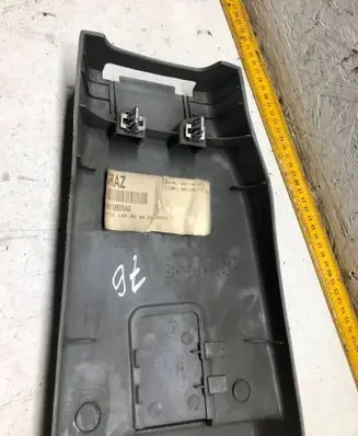 Jeep Grand Cherokee (WK) (B) pillar trim (bottom) 5HQ10BD5AG