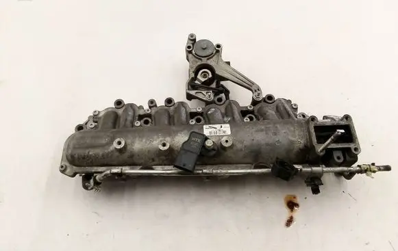 Opel Astra H Intake manifold 55210202