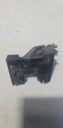 Other engine bay part