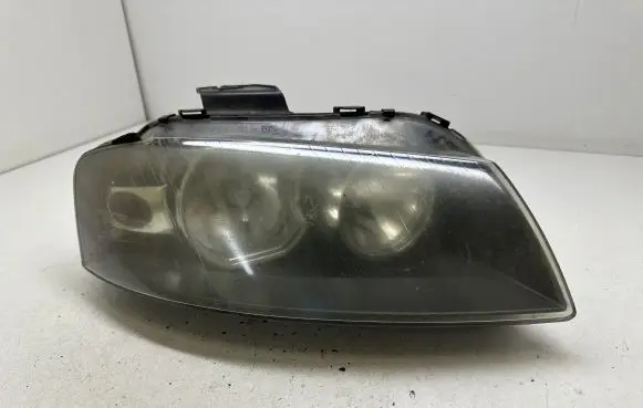 Audi A3 S3 8P Headlight/headlamp 8P0941004K 0301206202