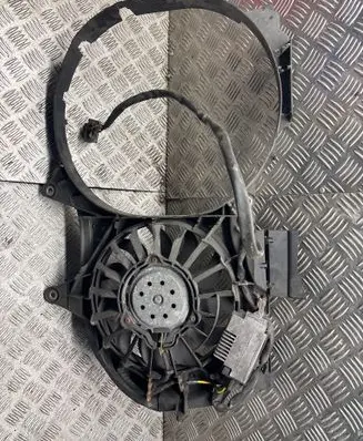 Volkswagen PASSAT B6 Electric radiator cooling fan 