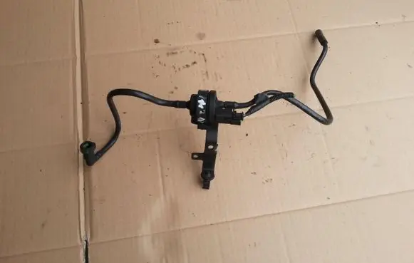 Ford Focus Fuel pressure regulator 