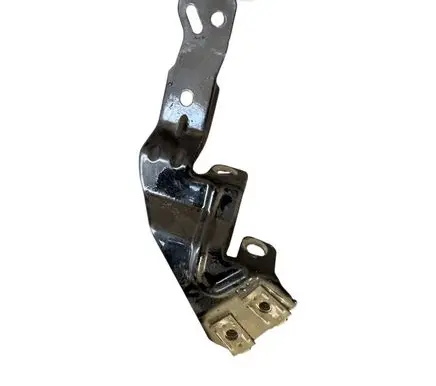 Opel Insignia B Fender mounting bracket 39063367
