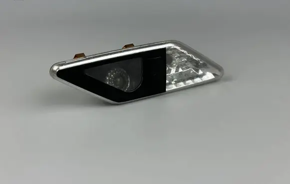 BMW 3 E46 Rear seat light 8375585 63318375585