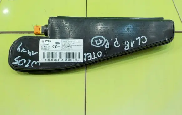 Mercedes-Benz C W205 Seat airbag 2058601800