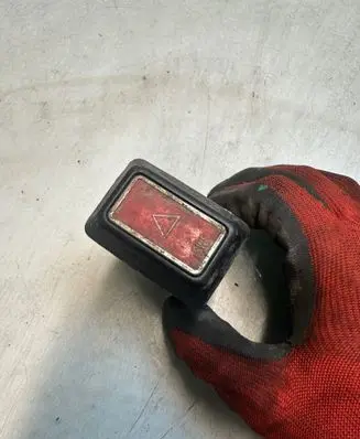 Mercedes-Benz W123 Hazard light switch 1238200105