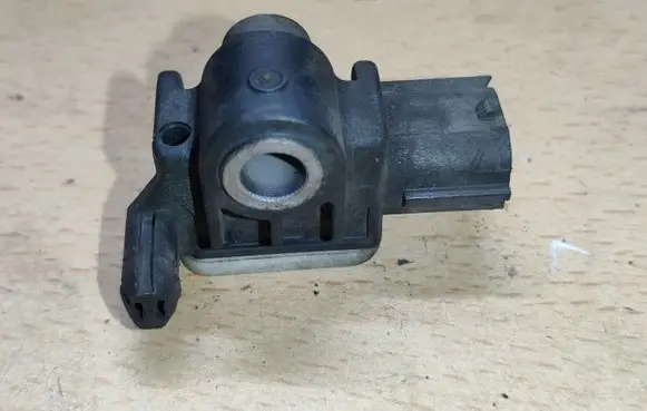 Infiniti Q70 Y51 Airbag deployment crash/impact sensor 985813JA0A