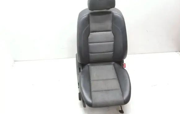Mercedes-Benz C W204 Front passenger seat 