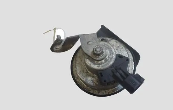 Volvo V40 Horn signal A046522