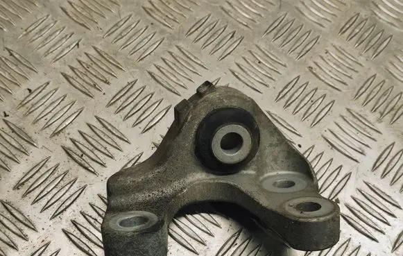 Jeep Cherokee Engine mounting bracket 68172353AD