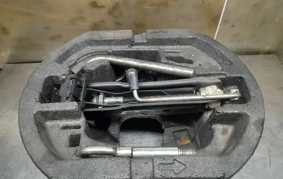 Skoda Fabia Mk2 (5J) Glove box in trunk 5J7012115A