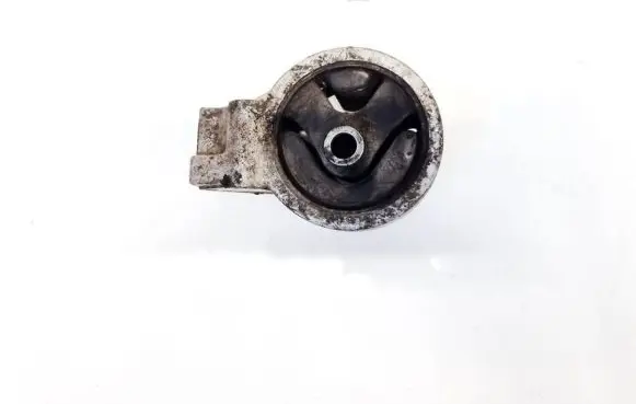 Volvo S40, V40 Engine mount bracket 3318030