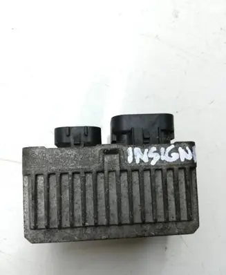 Opel Insignia A Glow plug pre-heat relay 55574293
