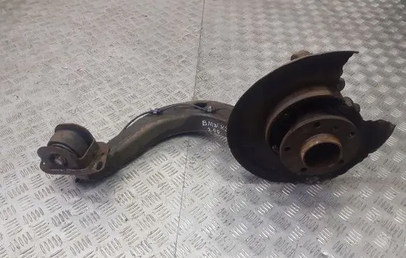 BMW X3 E83 Stub axle 