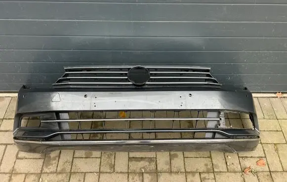 Volkswagen PASSAT B8 Front bumper
