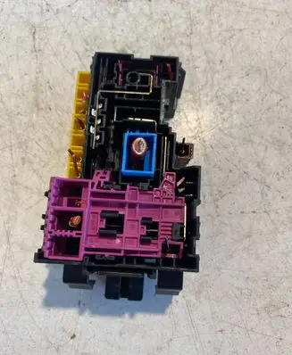 Mercedes-Benz C W205 Fuse module A2059067200 1643010248