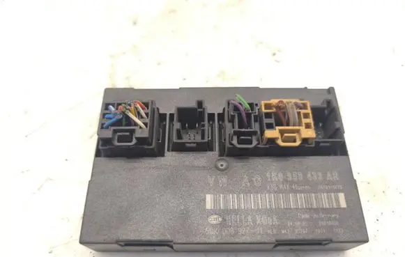 Volkswagen Touran I Comfort/convenience module 1K0959433AR 5DK00897711