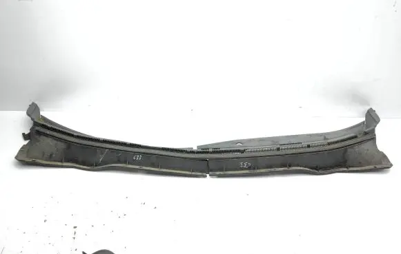Mitsubishi Outlander Wiper trim 7405A155 7405A174