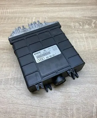Audi A4 S4 B5 8D Engine control unit/module ECU 028906021F 0281001366