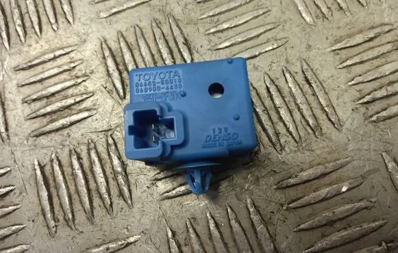 Lexus NX Horn buzzer relay 86652-50010