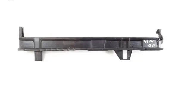 Mercedes-Benz B W246 W242 Radiator mount bracket A2465012220