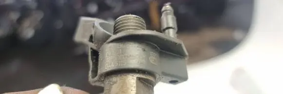 Volkswagen Crafter Fuel injector 076130277